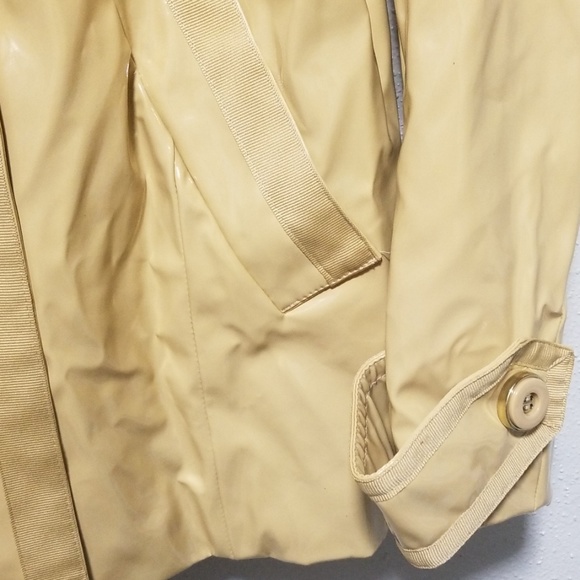 Jacket - Picture 4 of 5